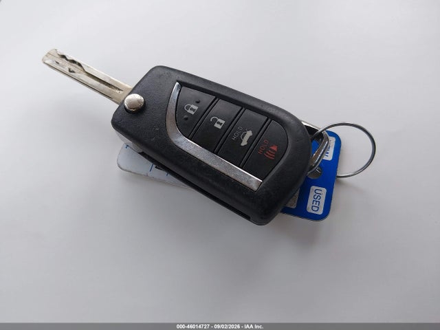 2021 Toyota Corolla Le მანქანა იყიდება აუქციონზე, vin: 5YFEPMAEXMP192638, აუქციონის ნომერი: 46014727