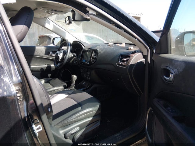 2019 Jeep Compass Altitude Fwd მანქანა იყიდება აუქციონზე, vin: 3C4NJCBB4KT706719, აუქციონის ნომერი: 46014777