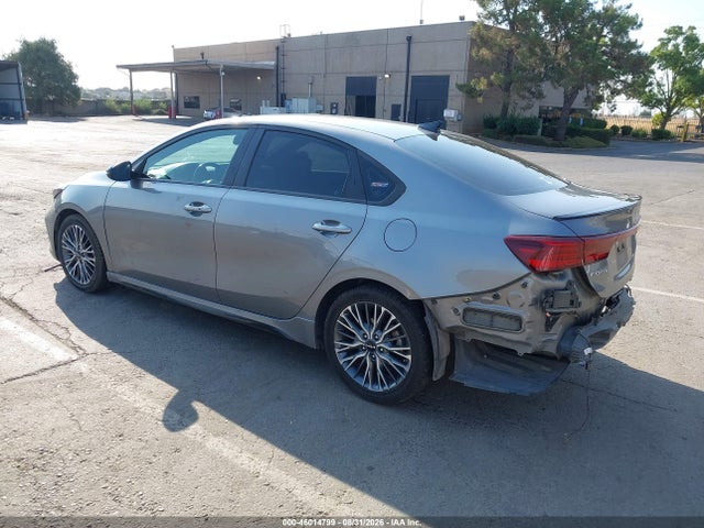 Продажа на аукционе авто 2022 Kia Forte Gt-line, vin: 3KPF54AD3NE432925, номер лота: 46014799
