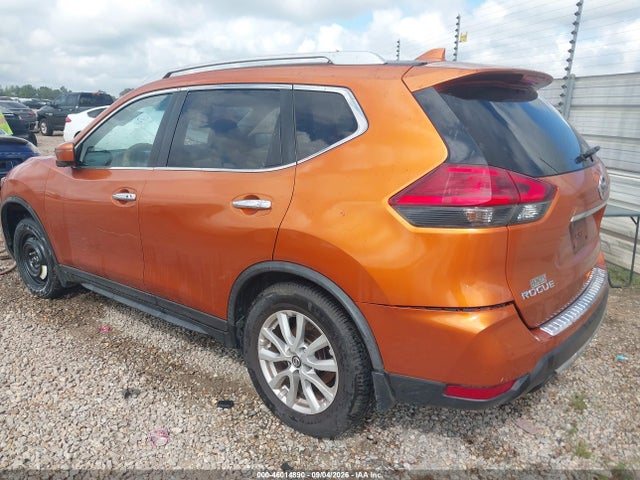 46014890 :رقم المزاد ، JN8AT2MT7HW139079 vin ، 2017 Nissan Rogue Sv مزاد بيع