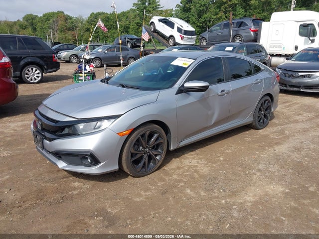 Honda Civic Sport 2019 19XFC2F82KE200835 Image 2