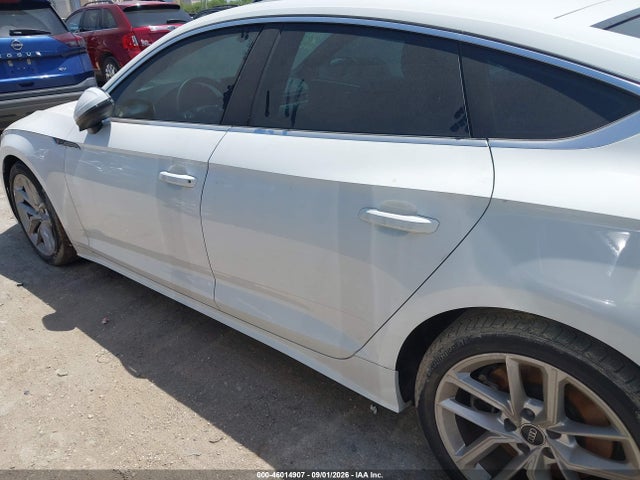 Продажа на аукционе авто 2023 Audi A5 Sportback Premium Plus 45 Tfsi S Line Quattro S Tronic, vin: WAUFACF59PA043054, номер лота: 46014907