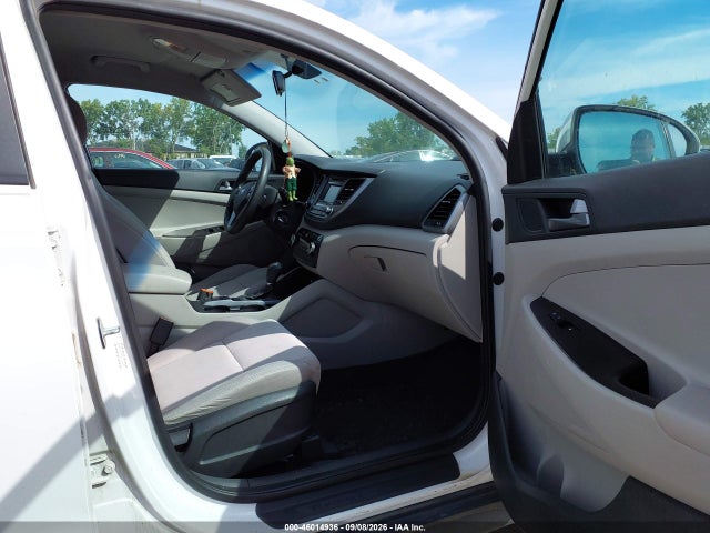 Продаж на аукціоні авто 2016 Hyundai Tucson Se, vin: KM8J23A42GU168576, номер лоту: 46014936