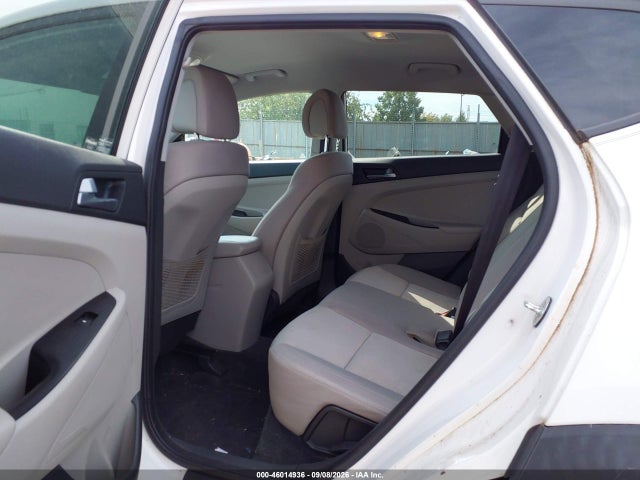 Продаж на аукціоні авто 2016 Hyundai Tucson Se, vin: KM8J23A42GU168576, номер лоту: 46014936