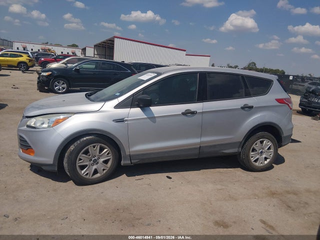 Продажа на аукционе авто 2016 Ford Escape S, vin: 1FMCU0F7XGUB46720, номер лота: 46014941