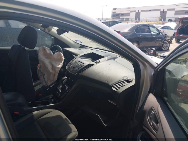 Продажа на аукционе авто 2016 Ford Escape S, vin: 1FMCU0F7XGUB46720, номер лота: 46014941