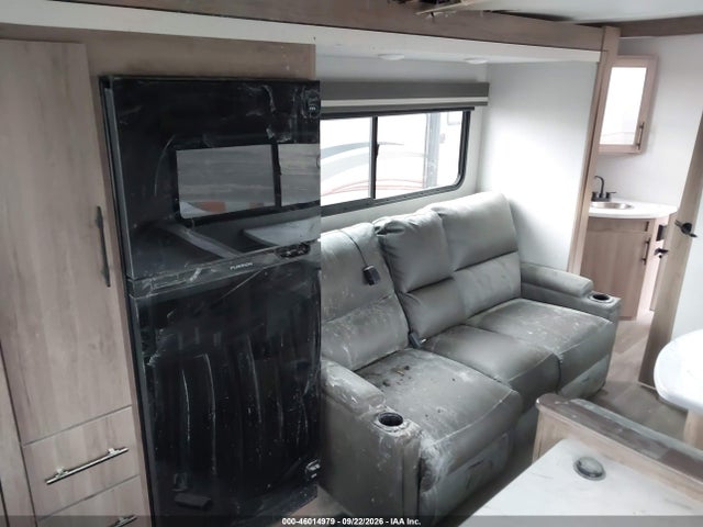 46014979 :رقم المزاد ، 573TE2829R3438293 vin ، 2024 Grand Design Other مزاد بيع