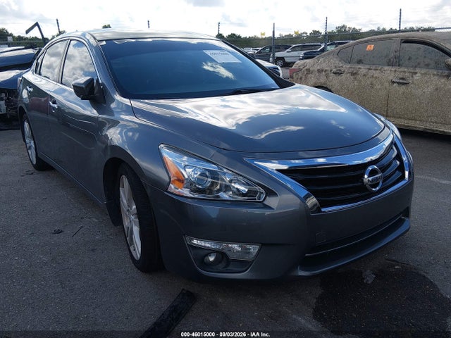 Auction sale of the 2014 Nissan Altima 3.5 Sl, vin: 1N4BL3AP5EC424072, lot number: 46015000