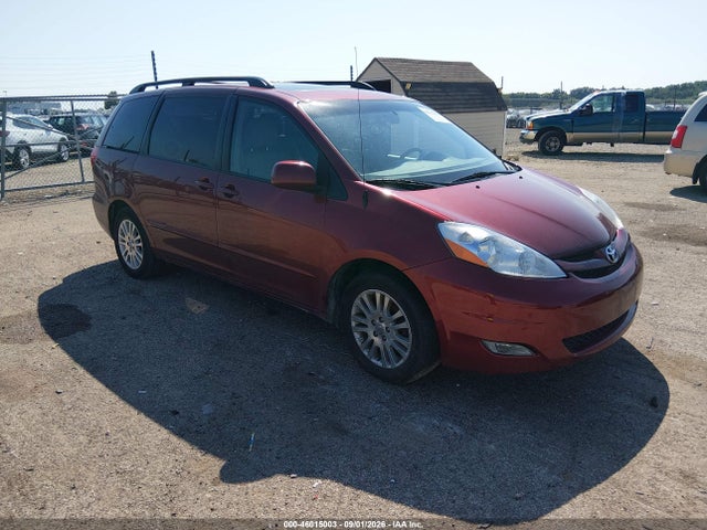 46015003 :رقم المزاد ، 5TDYK4CC8AS309885 vin ، 2010 Toyota Sienna Xle مزاد بيع