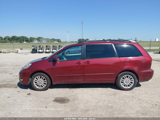 46015003 :رقم المزاد ، 5TDYK4CC8AS309885 vin ، 2010 Toyota Sienna Xle مزاد بيع