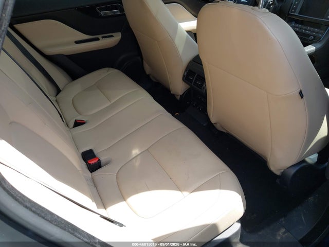 Aukcja sprzedaży 2018 Jaguar F-pace 25t Premium, vin: SADCJ2FX0JA266399, numer aukcji: 46015019