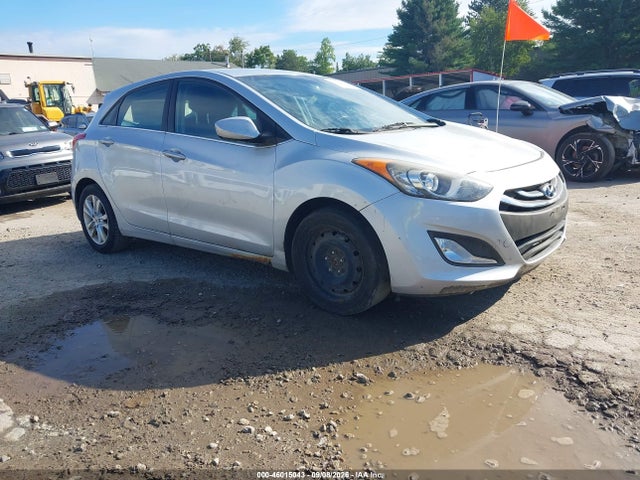 2013 Hyundai Elantra Gt მანქანა იყიდება აუქციონზე, vin: KMHD35LE1DU151212, აუქციონის ნომერი: 46015043