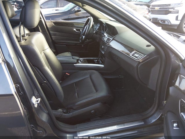 46015066 :رقم المزاد ، WDDHF5KB8GB268571 vin ، 2016 Mercedes-benz E 350 مزاد بيع