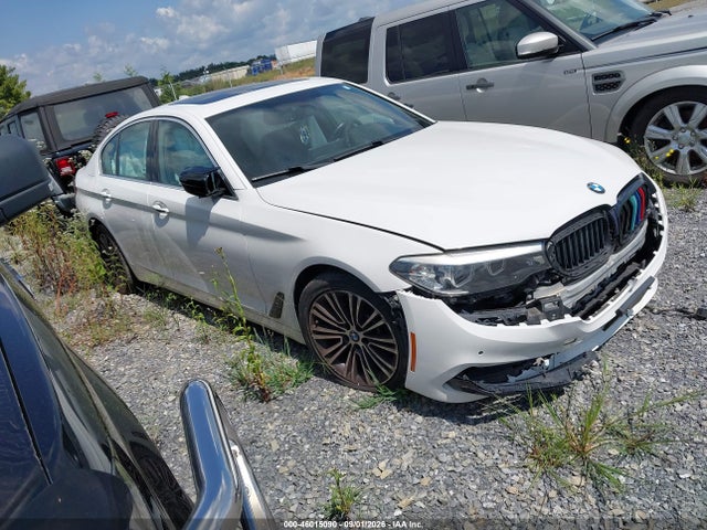 46015090 :رقم المزاد ، WBAJA7C55JWA72554 vin ، 2018 Bmw 530i Xdrive مزاد بيع