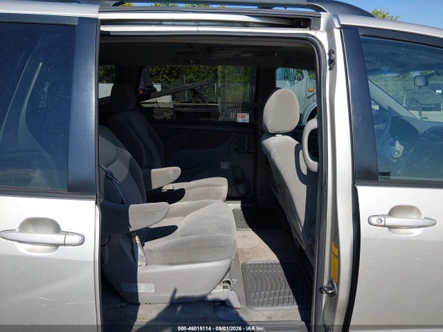2005 Toyota Sienna Le მანქანა იყიდება აუქციონზე, vin: 5TDZA23C55S293453, აუქციონის ნომერი: 46015114