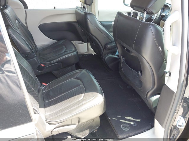 Продажа на аукционе авто 2019 Chrysler Pacifica Limited, vin: 2C4RC1GG7KR705698, номер лота: 46015128