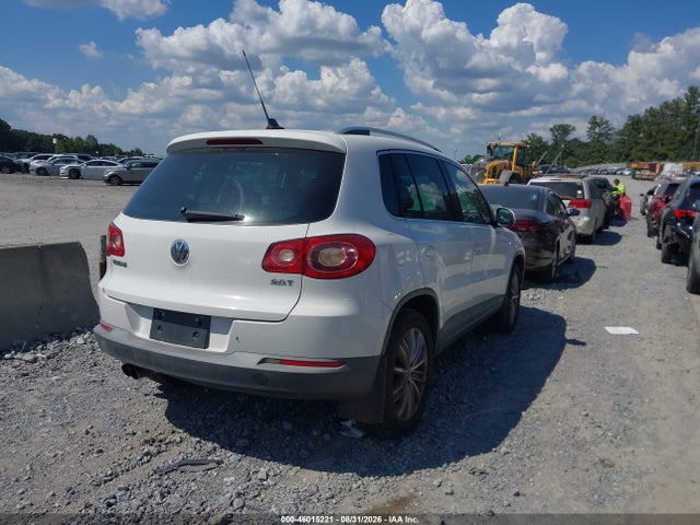 2010 Volkswagen Tiguan Wolfsburg Edition მანქანა იყიდება აუქციონზე, vin: WVGAV7AX3AW003110, აუქციონის ნომერი: 46015221