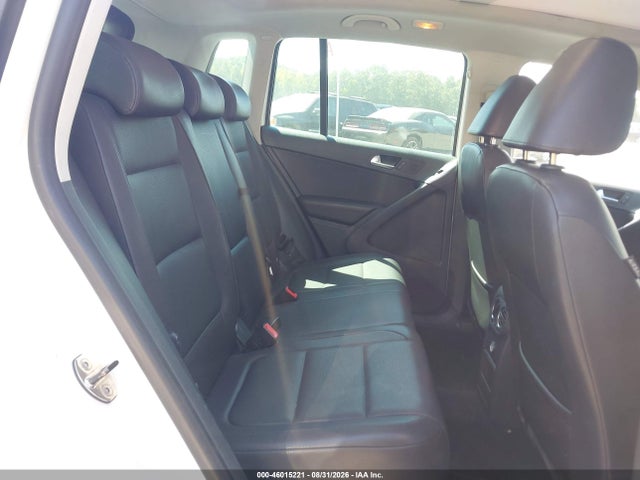 2010 Volkswagen Tiguan Wolfsburg Edition მანქანა იყიდება აუქციონზე, vin: WVGAV7AX3AW003110, აუქციონის ნომერი: 46015221