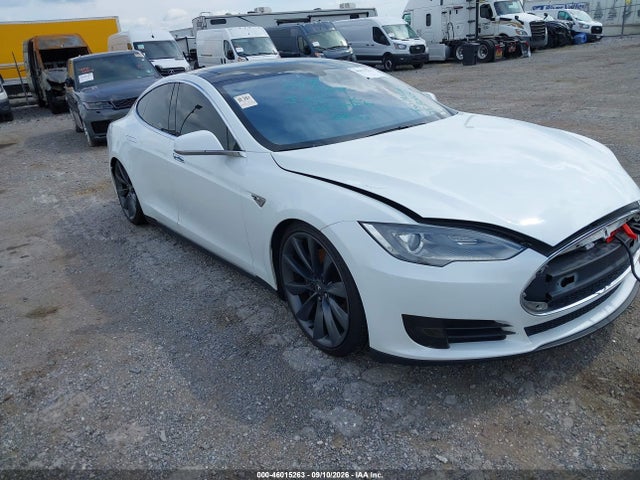 46015263 :رقم المزاد ، 5YJSA1CP0CFP02376 vin ، 2012 Tesla Model S Performance/signature Performance مزاد بيع