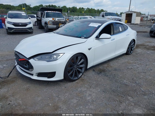 46015263 :رقم المزاد ، 5YJSA1CP0CFP02376 vin ، 2012 Tesla Model S Performance/signature Performance مزاد بيع