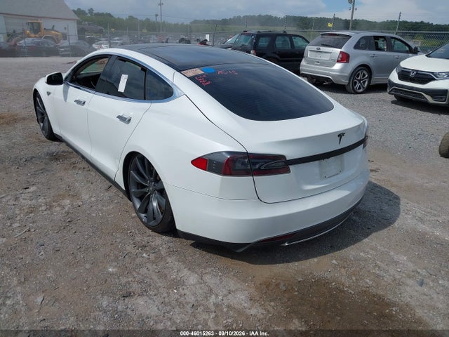 46015263 :رقم المزاد ، 5YJSA1CP0CFP02376 vin ، 2012 Tesla Model S Performance/signature Performance مزاد بيع