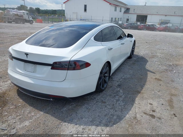 46015263 :رقم المزاد ، 5YJSA1CP0CFP02376 vin ، 2012 Tesla Model S Performance/signature Performance مزاد بيع