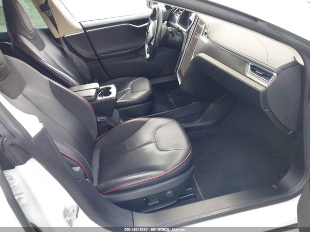 46015263 :رقم المزاد ، 5YJSA1CP0CFP02376 vin ، 2012 Tesla Model S Performance/signature Performance مزاد بيع