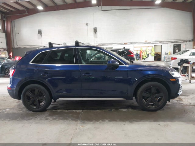 46015266 :رقم المزاد ، WA1BNAFY3J2020837 vin ، 2018 Audi Q5 2.0t Premium/2.0t Tech Premium مزاد بيع