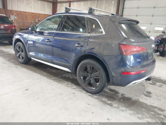 46015266 :رقم المزاد ، WA1BNAFY3J2020837 vin ، 2018 Audi Q5 2.0t Premium/2.0t Tech Premium مزاد بيع