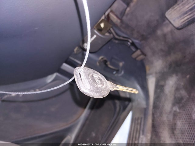 46015279 :رقم المزاد ، 1GTEK19TX1E157428 vin ، 2001 Gmc Sierra 1500 Sle مزاد بيع