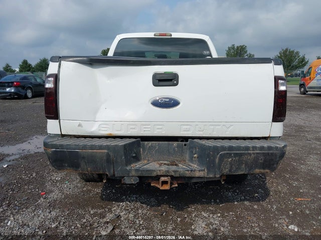 46015297 :رقم المزاد ، 1FT7X2B67BEC97233 vin ، 2011 Ford F-250 Xl مزاد بيع