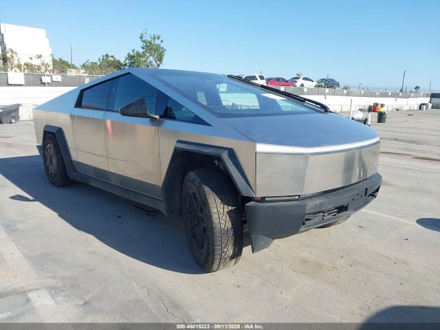 Auction sale of the 2025 Tesla Cybertruck All-wheel Drive, vin: 7G2CEHED8SA058834, lot number: 46015323