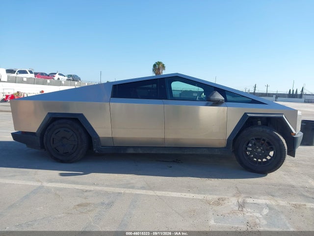 Продажа на аукционе авто 2025 Tesla Cybertruck All-wheel Drive, vin: 7G2CEHED8SA058834, номер лота: 46015323
