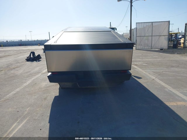 Продажа на аукционе авто 2025 Tesla Cybertruck All-wheel Drive, vin: 7G2CEHED8SA058834, номер лота: 46015323
