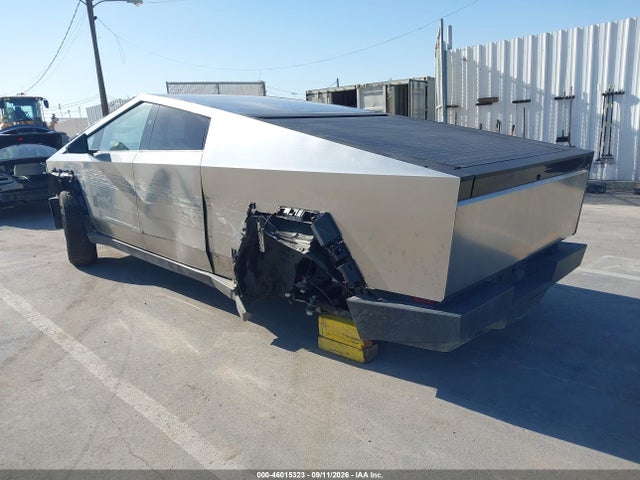 Продажа на аукционе авто 2025 Tesla Cybertruck All-wheel Drive, vin: 7G2CEHED8SA058834, номер лота: 46015323