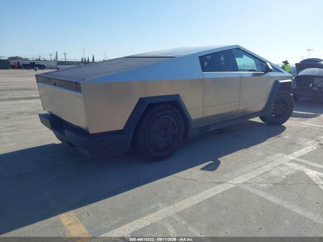 Продажа на аукционе авто 2025 Tesla Cybertruck All-wheel Drive, vin: 7G2CEHED8SA058834, номер лота: 46015323