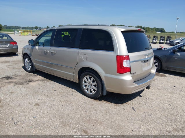 46015324 :رقم المزاد ، 2C4RC1BG8DR573528 vin ، 2013 Chrysler Town & Country Touring مزاد بيع