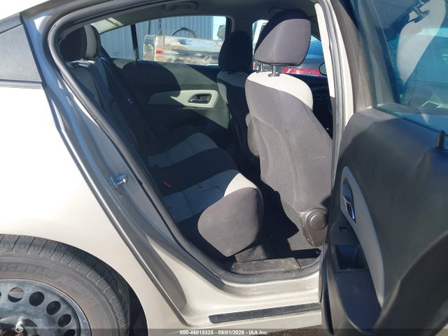 Chevrolet Cruze Ls Auto 2014 1G1PA5SG3E7214460 Image 8