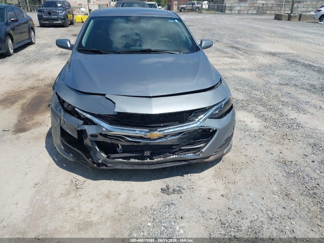 1G1ZB5ST7SF105911 Chevrolet Malibu Fwd Ls