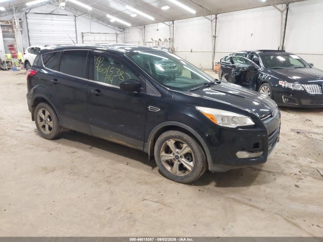 46015387 :رقم المزاد ، 1FMCU9G9XEUA65377 vin ، 2014 Ford Escape Se مزاد بيع