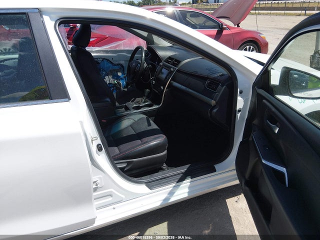 2017 Toyota Camry Se მანქანა იყიდება აუქციონზე, vin: 4T1BF1FK5HU383617, აუქციონის ნომერი: 46015396