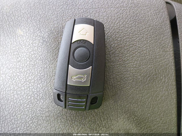 Aukcja sprzedaży 2006 Bmw 325i, vin: WBAVB13516KR65389, numer aukcji: 46015444