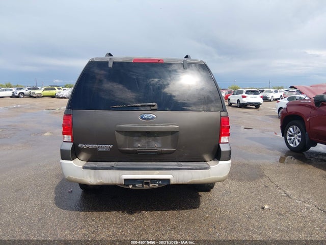Продажа на аукционе авто 2005 Ford Expedition Eddie Bauer/king Ranch, vin: 1FMPU17525LA08564, номер лота: 46015456