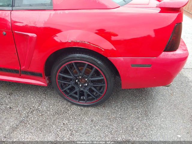 2002 Ford Mustang Deluxe/premium/standard მანქანა იყიდება აუქციონზე, vin: 1FAFP40422F211562, აუქციონის ნომერი: 46015475