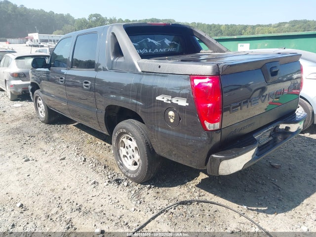 2005 Chevrolet Avalanche 1500 Ls მანქანა იყიდება აუქციონზე, vin: 3GNEK12Z05G223540, აუქციონის ნომერი: 46015550