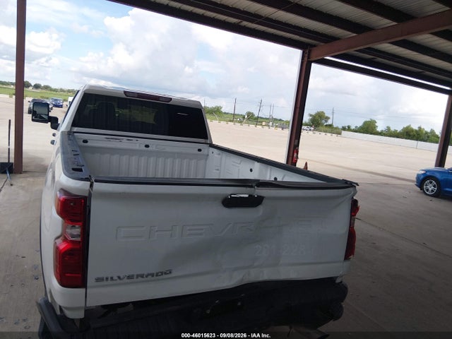 1GC1YLE78RF315871 Chevrolet Silverado 2500hd 4wd Long Bed Work Truck