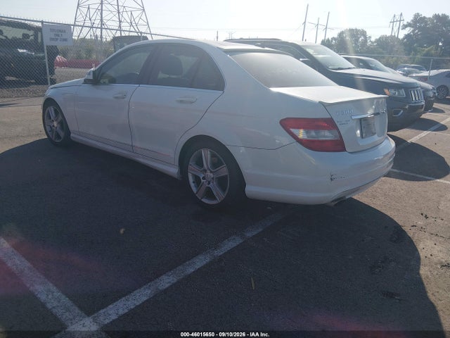 46015650 :رقم المزاد ، WDDGF81X58F130751 vin ، 2008 Mercedes-benz C 300 Luxury 4matic/sport 4matic مزاد بيع