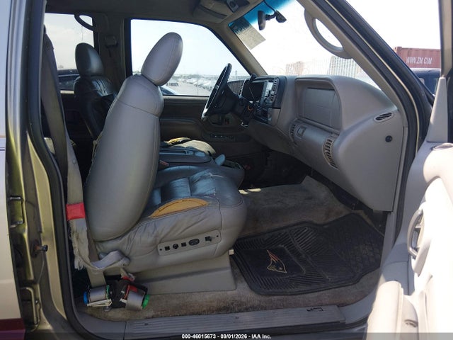 46015673 :رقم المزاد ، 1GNEK13RXXJ409621 vin ، 1999 Chevrolet Tahoe Ls مزاد بيع