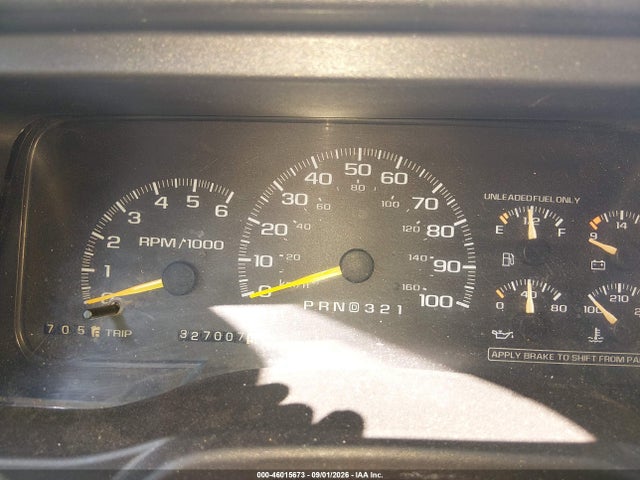 46015673 :رقم المزاد ، 1GNEK13RXXJ409621 vin ، 1999 Chevrolet Tahoe Ls مزاد بيع