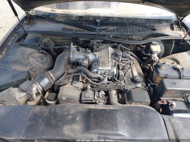 1994 Lexus Ls 400 მანქანა იყიდება აუქციონზე, vin: JT8UF11E1R0197546, აუქციონის ნომერი: 46015692